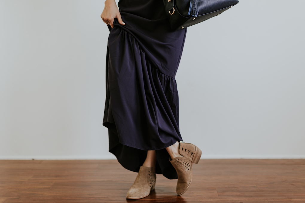 navy blue ruffle maxi dress with brown cut out booties