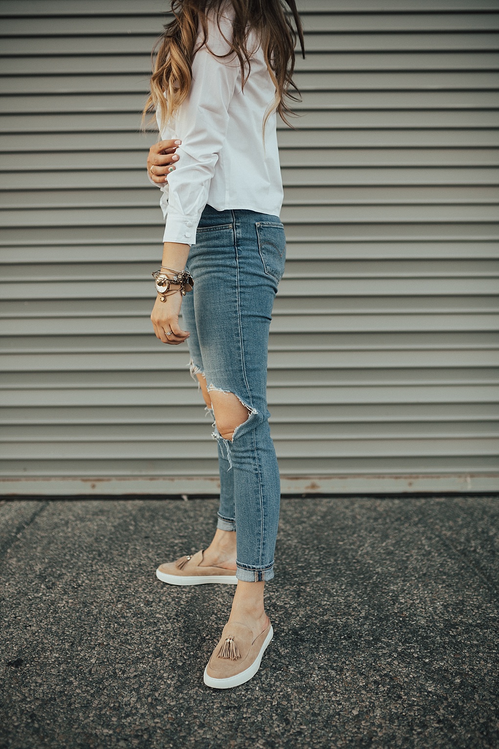 How To Pair A Dressy Ruffle Top with Jeans by Utah fashion blogger Dani Marie