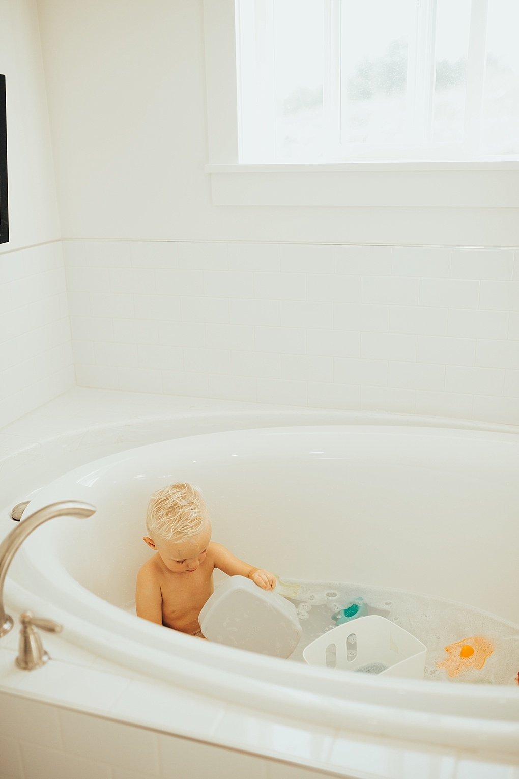 The Best Bath Toys for Kids by Utah mom blogger Dani Marie