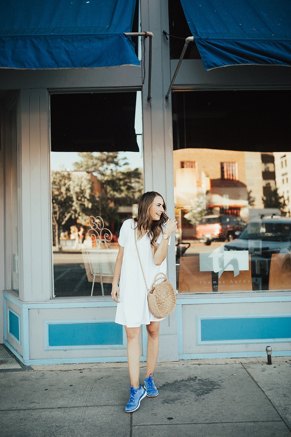 Have you asked youself- Can I wear sneakers with my dress before? This post is for you! Utah Style Blogger Dani Marie is sharing her top tips on how you can wear sneakers with your dress like a pro!