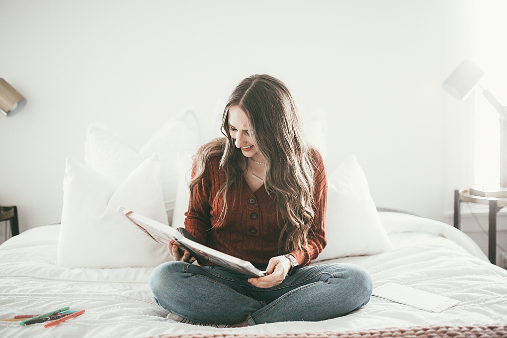 Curious how to stay organized in the New Year? Utah Style Blogger Dani Marie is sharing her top tips to staying organized in 2019 + her New Year goals! Click to see them here!
