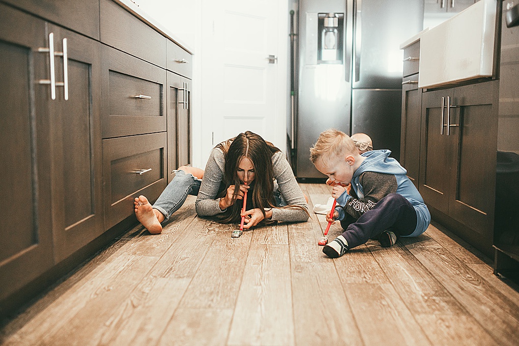 Curious what indoor activities your kids will enjoy this winter? Utah Style Blogger is sharing 5 of her favorite indoor activities to help keep your kids busy this winter!